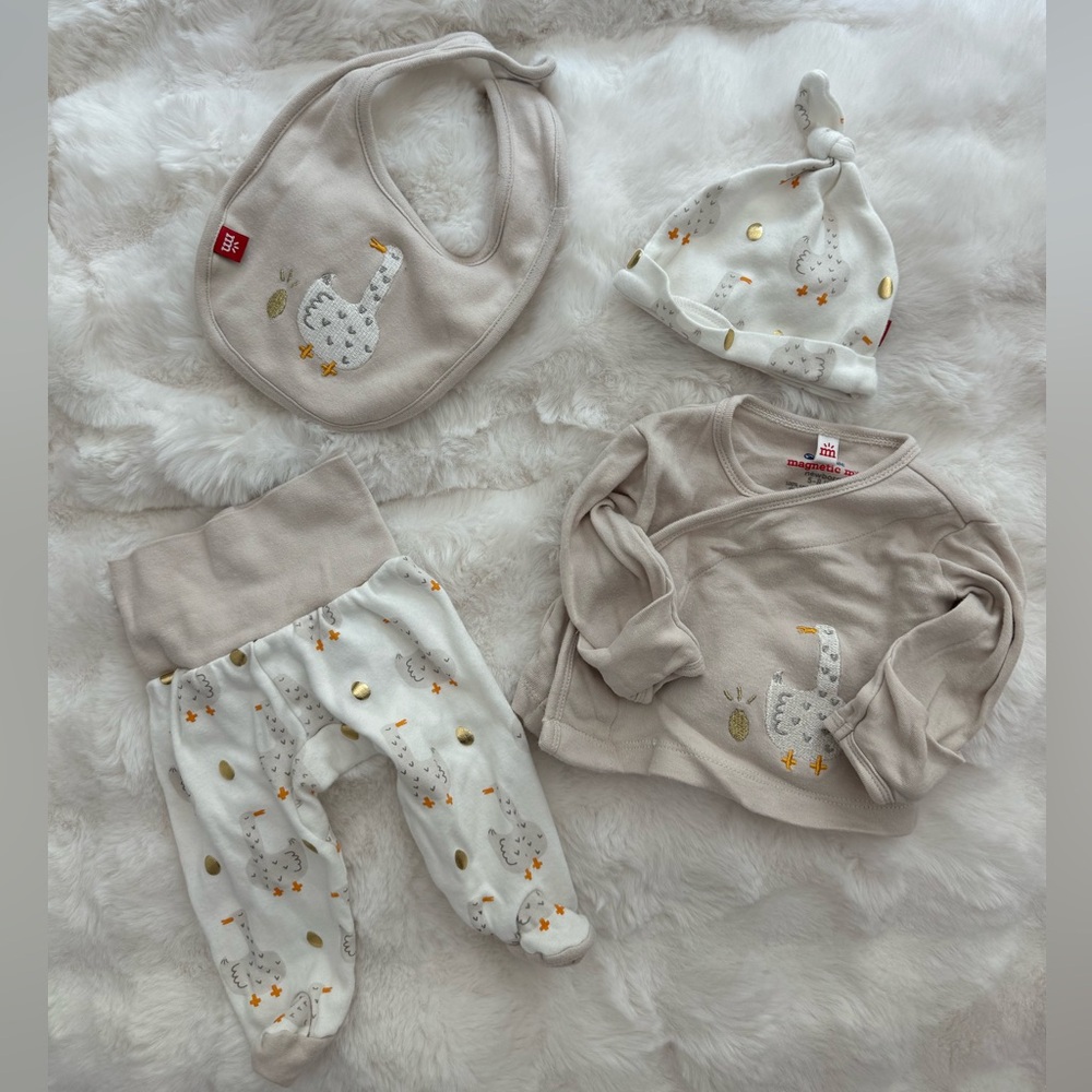 MAGNETIC ME 4 PIECE KIMONO SET